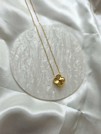 Heaven's Clover Necklace