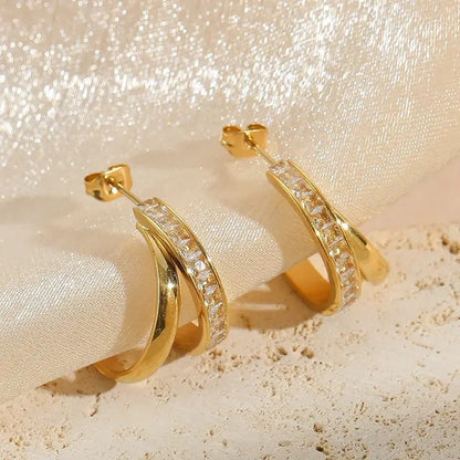 Gold-Crystal Ear Rings