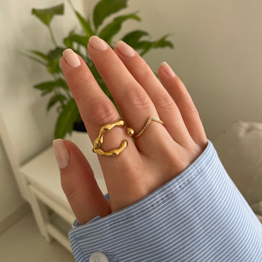 Claw Ring