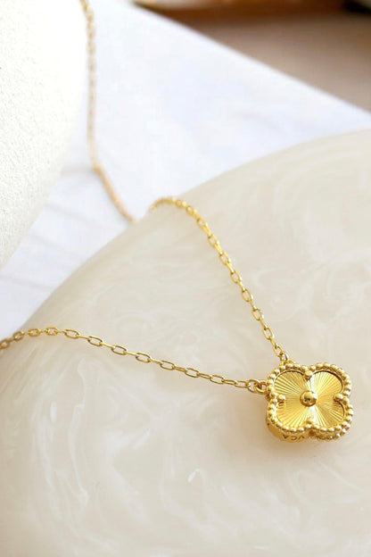 Heaven's Clover Necklace